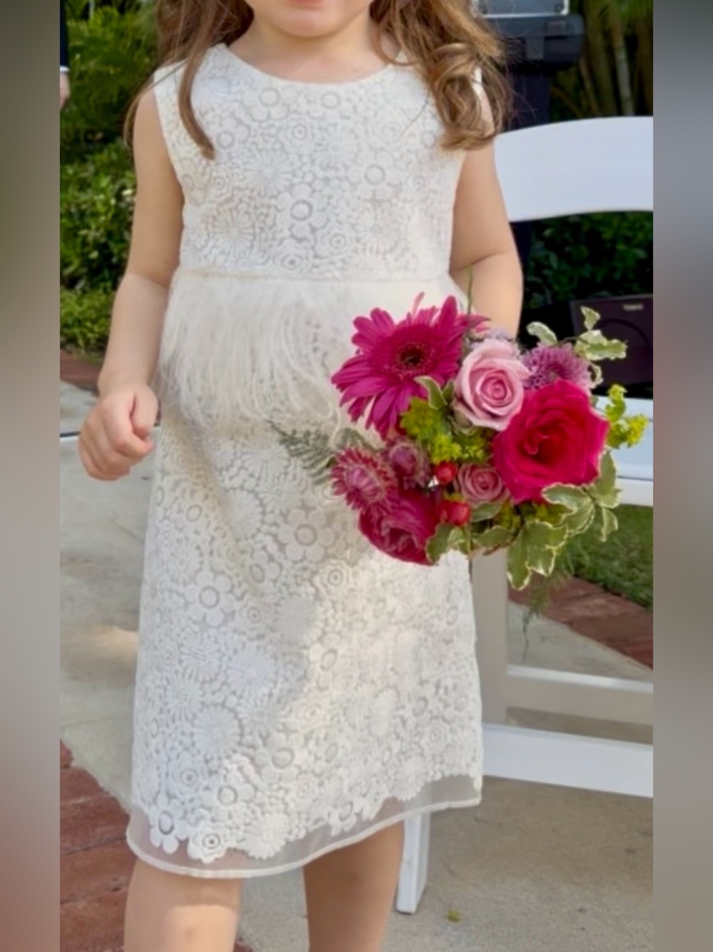 Charabia Girls White Lace Dress Feather Waist Size 6A Flower Girl